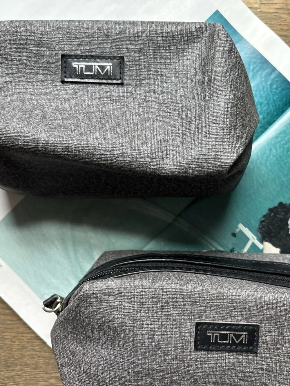 Tumi For Delta Amenity Kit/Toiletry Bag/Cosmetic Pouch In Gray/Black OS